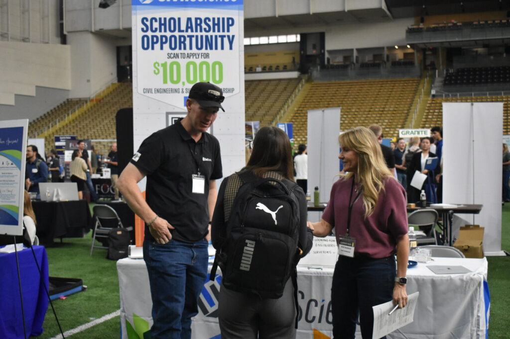 Unpaid internships are no longer an option in today’s economy   – The Argonaut