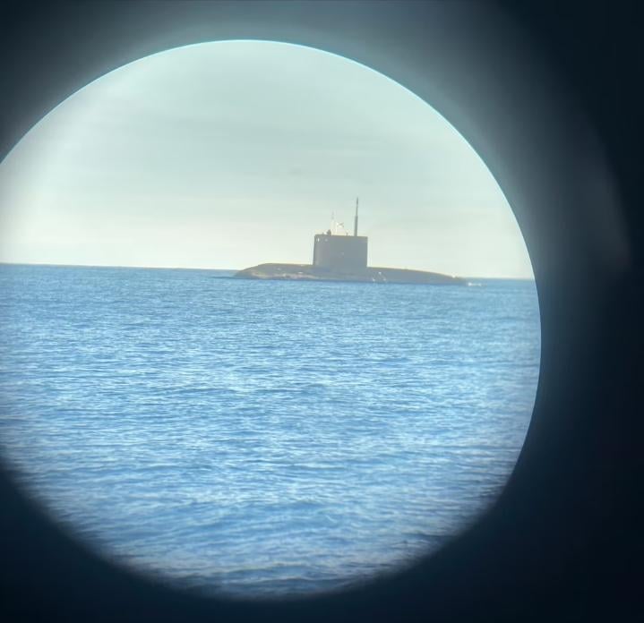 Norwegian fisherman captures an illegal Russian submarine he randomly ran into in Norwegian waters
