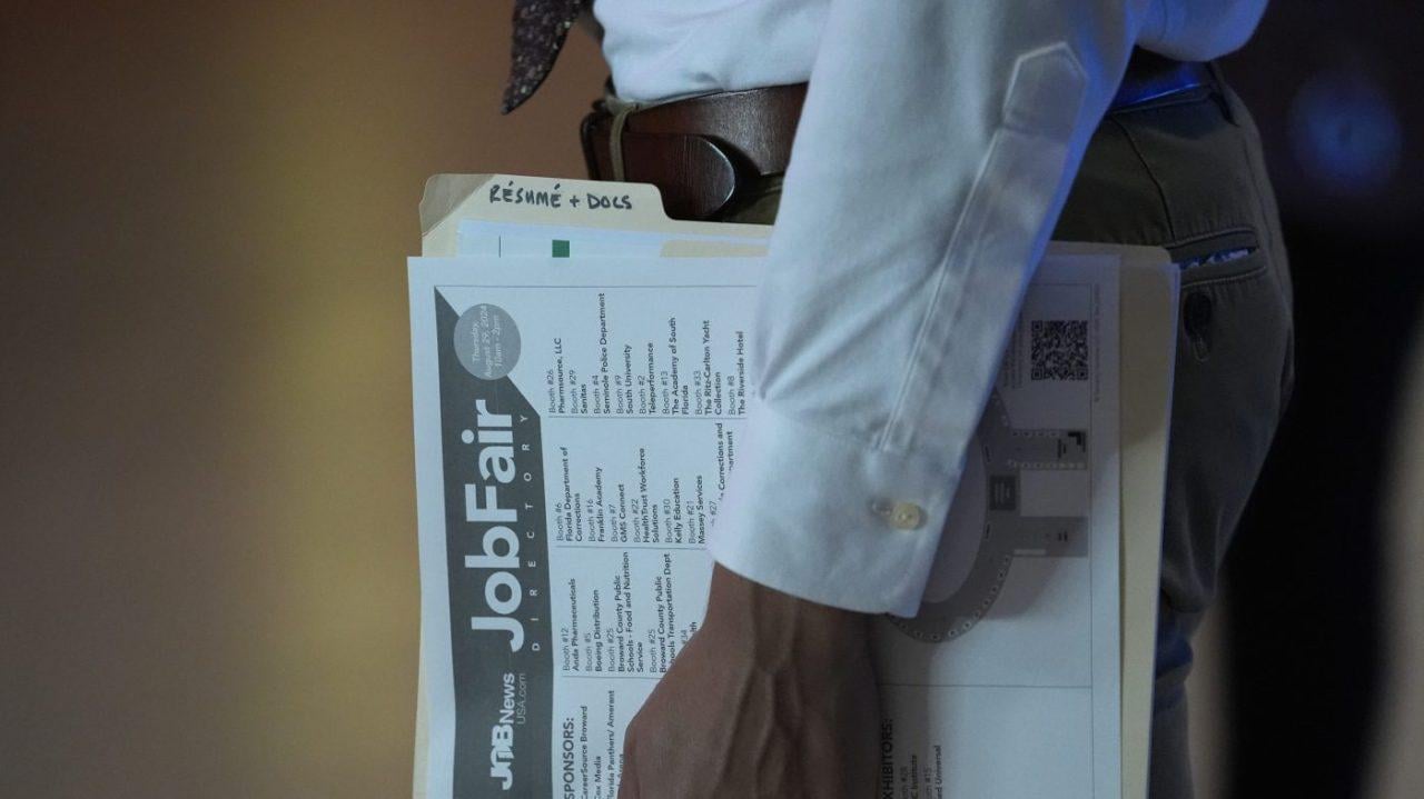 America saw 'essentially no job growth' last month: Moody's Mark Zandi