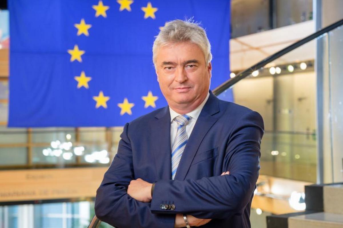 Zakaj v SDS pravijo, da Accetto laže?