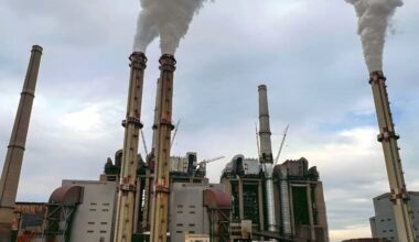 Delayed Energy Reforms Force Romania to Keep Burning Coal