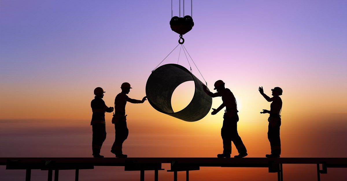 Oil market caught between glut predictions and elusive proof