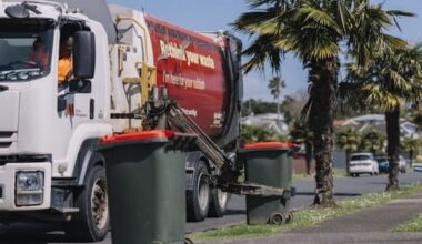 Aucklanders asked to weigh in on rubbish trial