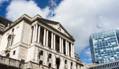 Bank of England to lower interest rates: what it means for Ukrainians