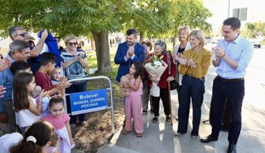 La alcaldesa preside el homenaje a Manuel Guerra Periñán en el barrio de San José Obrero