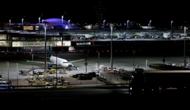 Münchner Flughafen am Samstagabend zweimal gesperrt - Zeugen meldeten "verdächtige Wahrnehmungen" - München