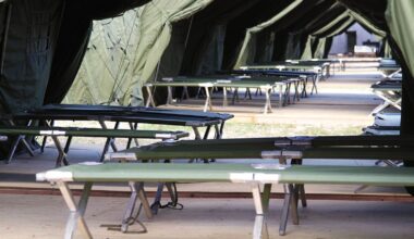 Australian government extends use of Nauru as a refugee prison