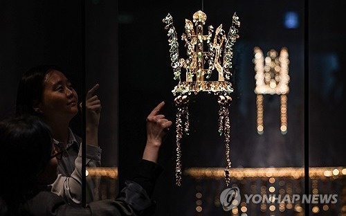 South Korea considering gifting ancient crown replica to Donald Trump
