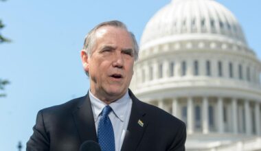 Merkley, Wyden among senators calling for probe into cost of Trump's National Guard deployments to cities