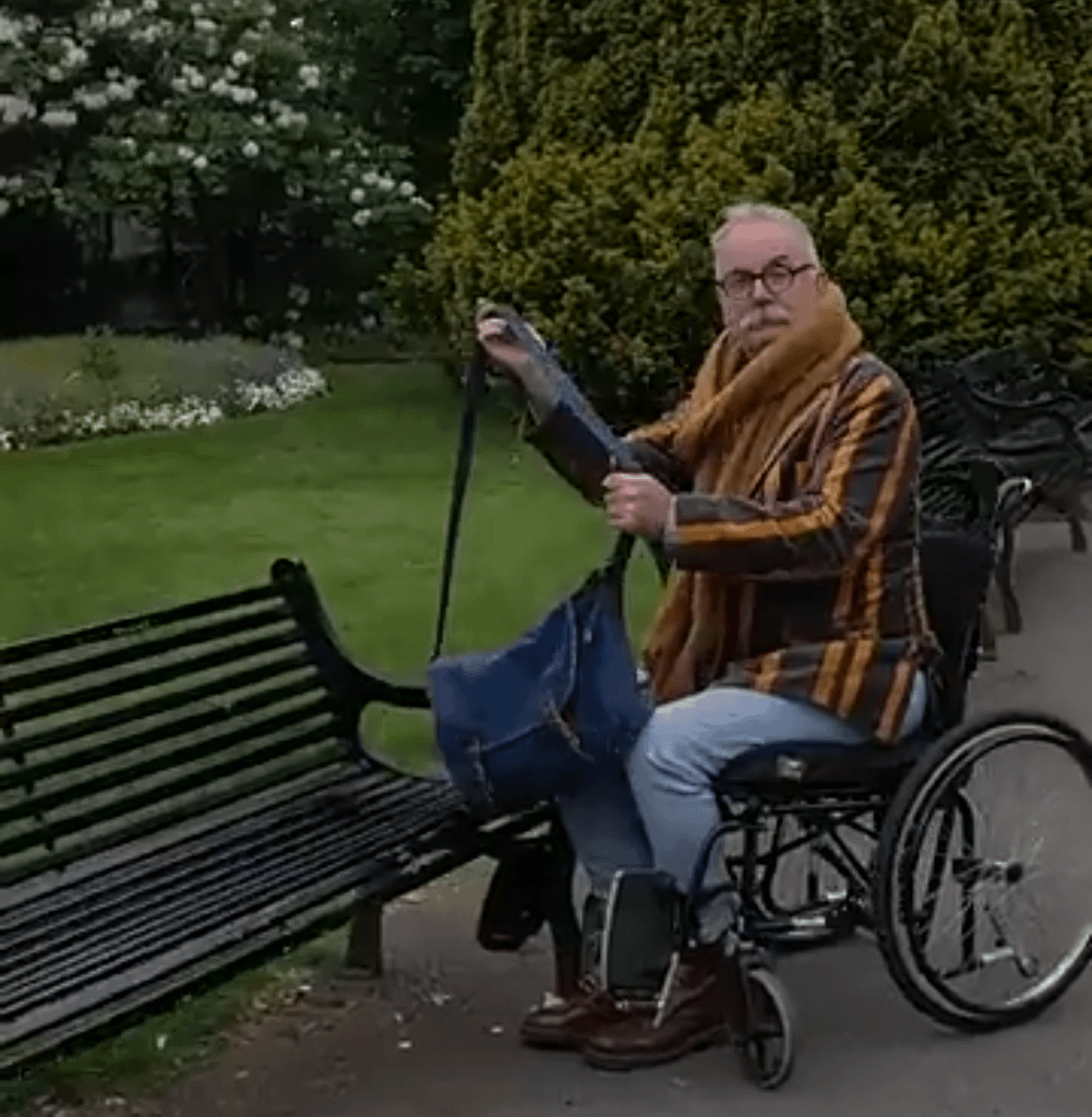 If you can be anything, be kind ❤️🫂