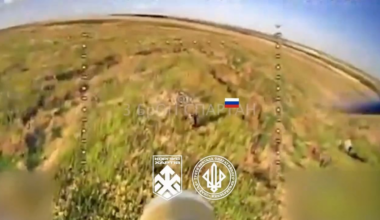 Russian soldier tries to keep advancing  after UAV  strike  from the Ukrainian Rubizh Brigade