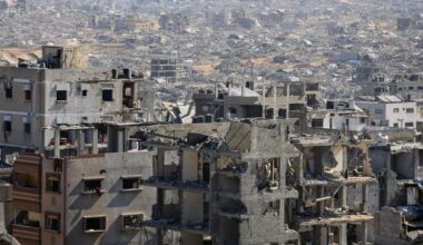 deux frappes israéliennes sur le sud de la bande de Gaza, selon un témoin et des médias israéliens