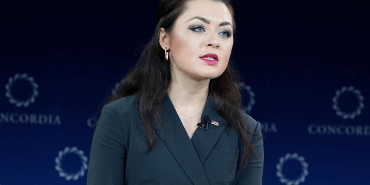 Trump Admin Has Hired 100+ 'Fossil Fuel Insiders' to Fill Top Energy, Environmental Agency Roles | One of them described her job as offering “concierge, white-glove service” to oil, gas, and coal companies seeking permits from regulators.