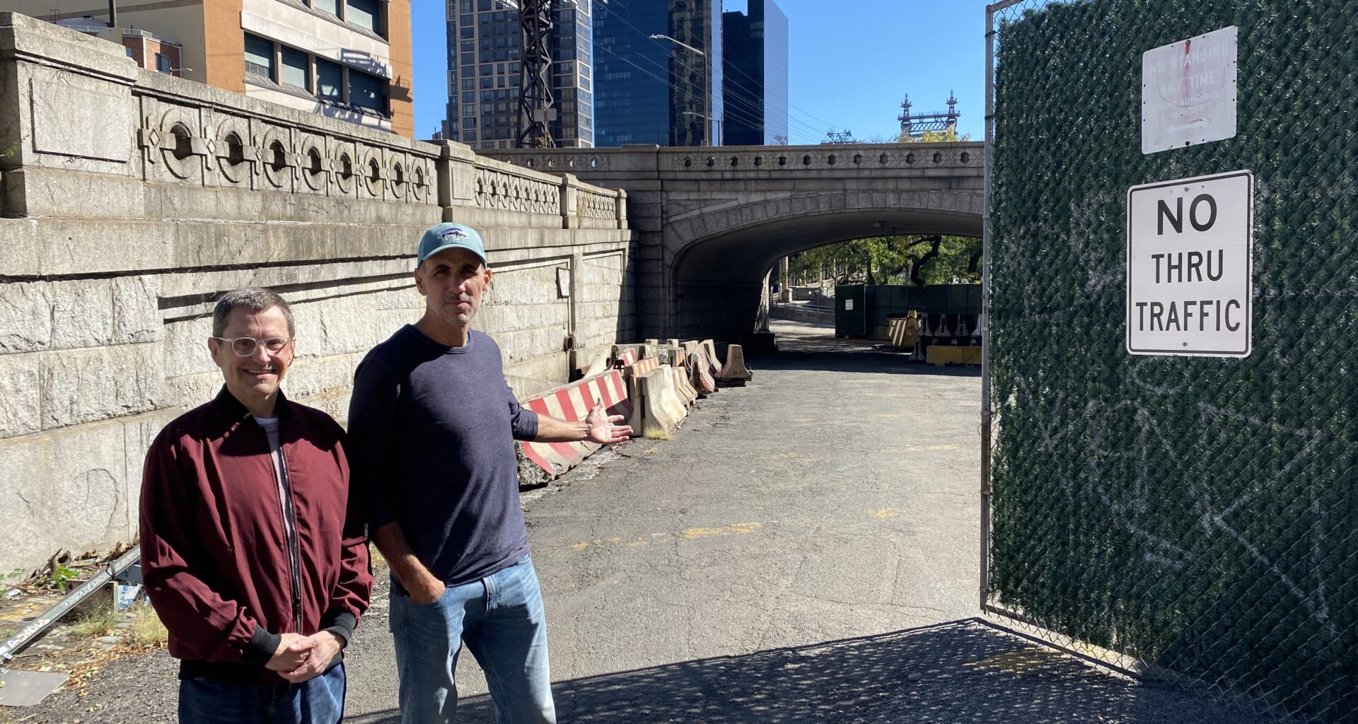 Parking? Lots! But Manhattanites Want to Unlock Space by Queensboro Bridge