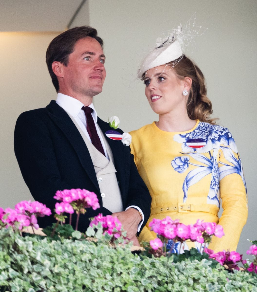 ASCOT, ENGLAND - JUNE 19: Edoardo Mapelli Mozzi and Princess Beatrice of York during day three of Royal Ascot at Ascot Racecourse on June 19, 2025 in Ascot, England. (Photo by Samir Hussein/WireImage)