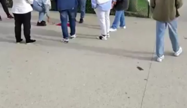 Spraying scammer in Paris with fart spray