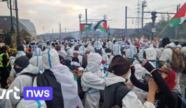 Extreem-linkse activisten blokkeren tijdlang staalfabriek in Charleroi en beschadigen gebouw: "Leverden aan Israël" | VRT NWS: nieuws