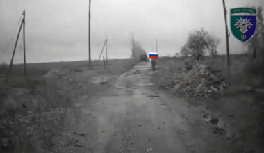 A Russian infantryman threw a grenade at a Ukrainian logistics ground drone loaded with explosives and blew himself up along with a drone.