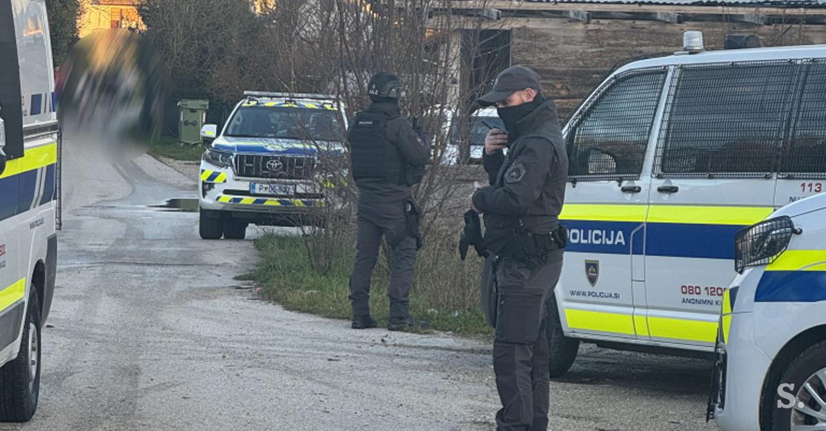 Streljanje v Žabjaku - policija zavarovala sledi in predmete