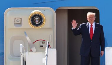 FTSE rises and Wall Street hits intraday records amid easing US-China trade tensions