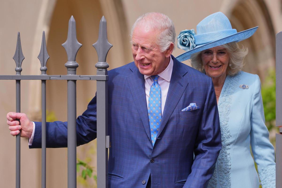 UK support for monarchy falls below 50 per cent, poll shows