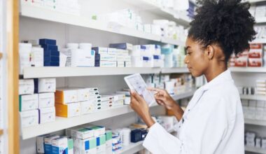 La fabricación farmacéutica en España aumenta un 37% su número de trabajadores desde la pandemia