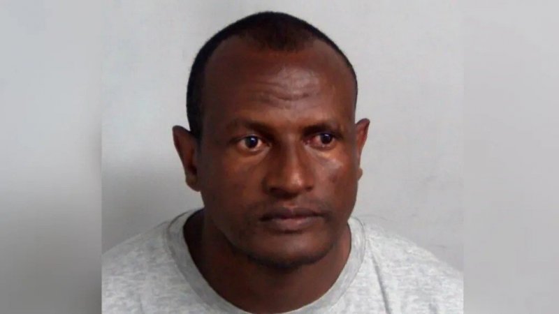 2025/10/ezgif-1761475454.jpg + Migrant sex offender detained in UK after being mistakenly released News about - Migrant sex offender detained in UK after being mistakenly released