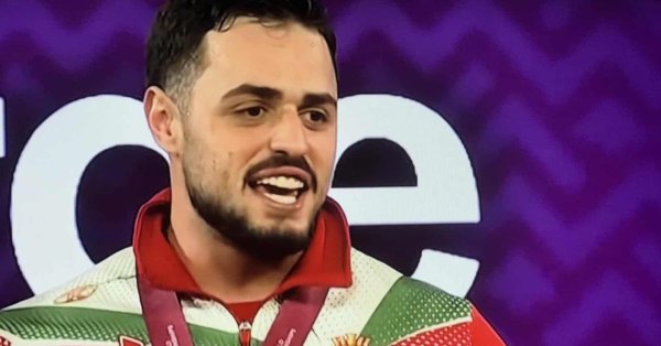 Карлос Насар отсече: Със Стефан Ботев аз договор няма да подпиша