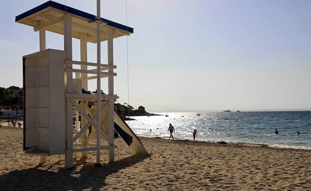 Im Oktober haben an vielen Stränden von Mallorca Rettungsschwimmer ihre Saison bereits beendet. (Symbolbild)