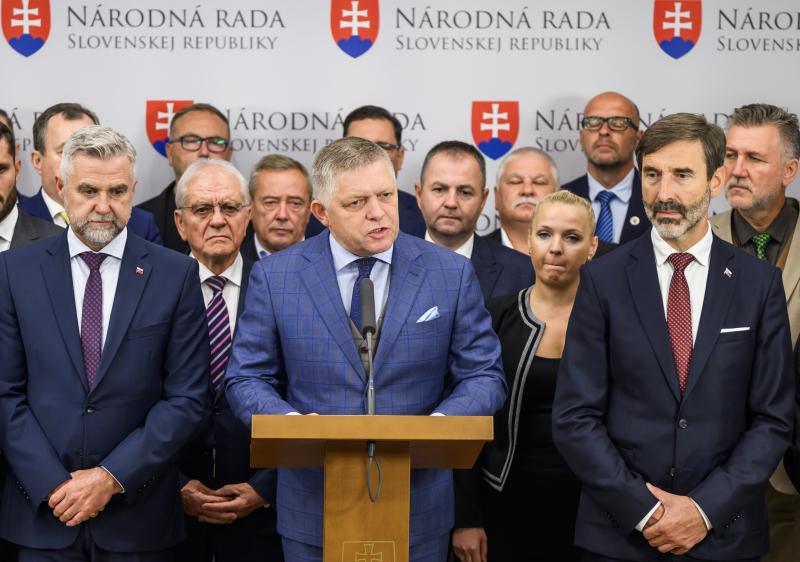 PODĽA INFOSTATU BY SA VÍŤAZOM VOLIEB STAL SMER, MATOVIČOVCI SÚ NA HRANICI ZVOLITEĽNOSTI