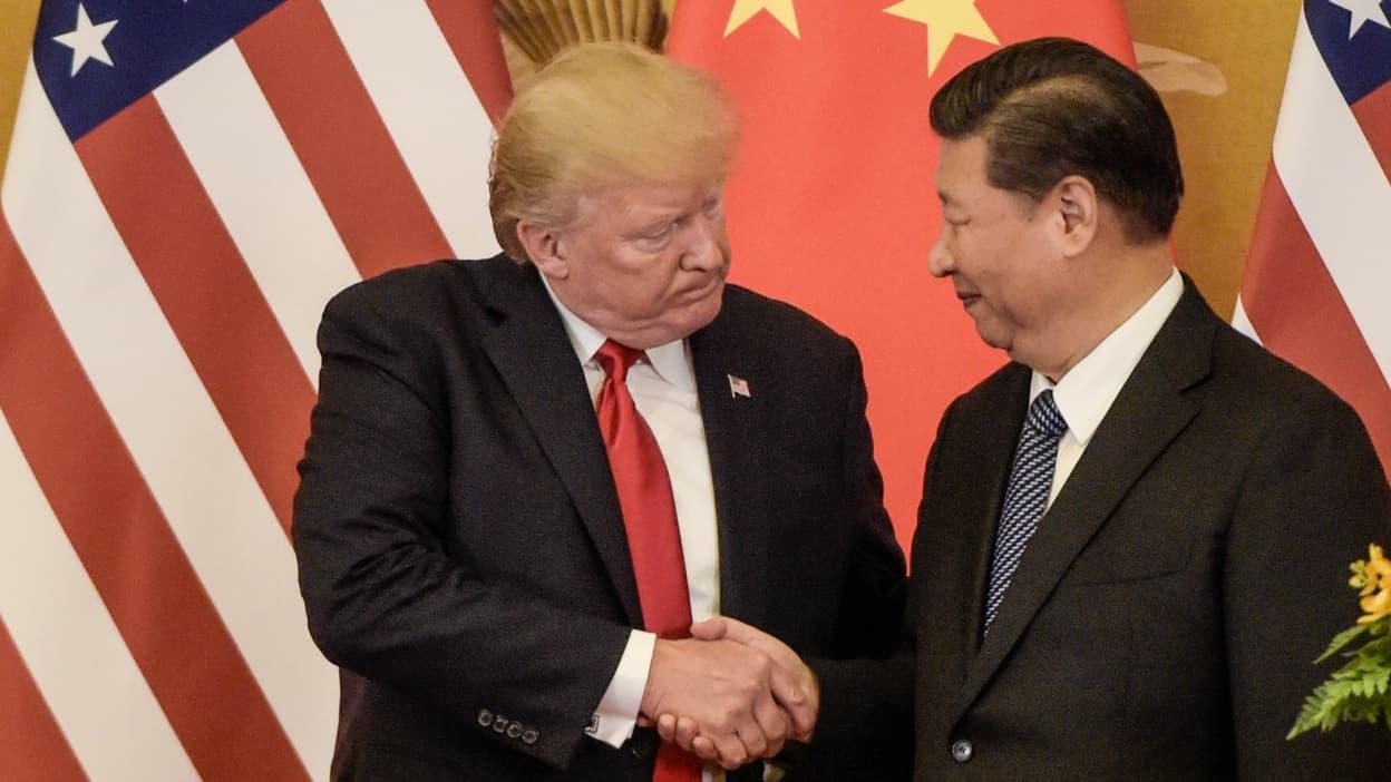 La Chine "devient très hostile": Trump menace d'une augmentation "massive" des droits de douane et ne veut plus rencontrer Xi Jinping