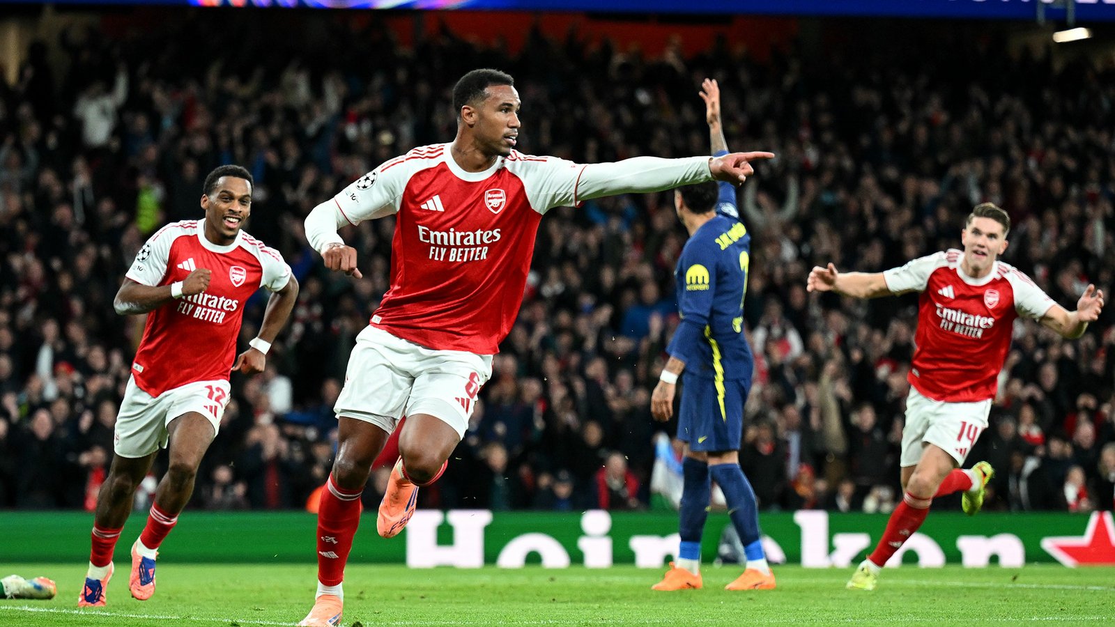 Highlights: Arsenal 4-0 Atletico Madrid | Video | News