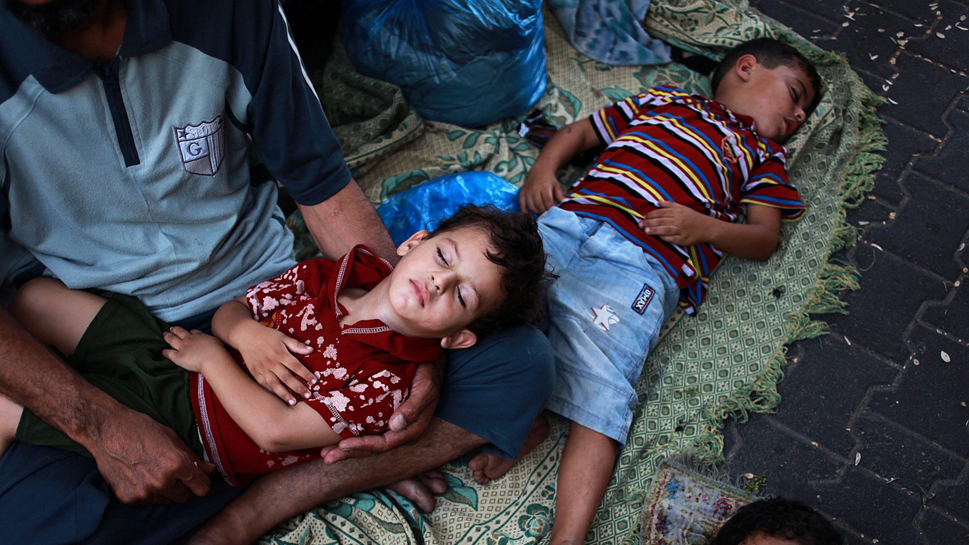 Gaza-Krieg: Palästinensische Kinder suchen Zuflucht in einer UNO-Schule Gaza-Krieg: Palästinensische Kinder suchen Zuflucht in einer UNO-Schule