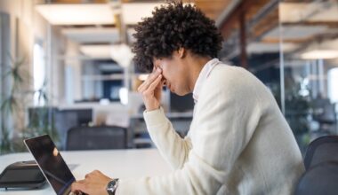 60% of workers are unhappy with key aspects of their job, survey finds