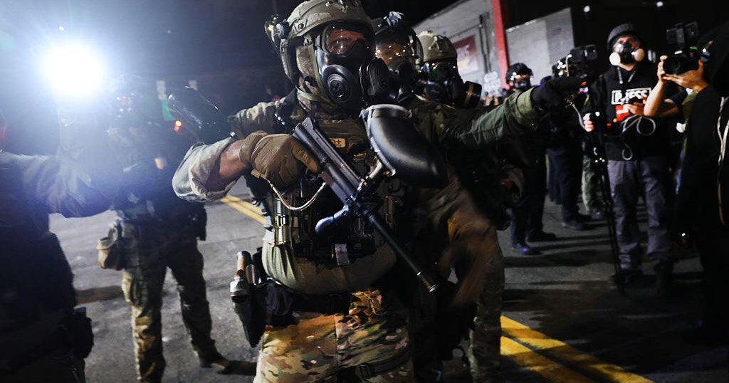 Trump administration sending California National Guard troops to Oregon
