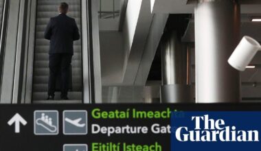 NI parents caught in UK crackdown lose child benefit after travelling via Dublin