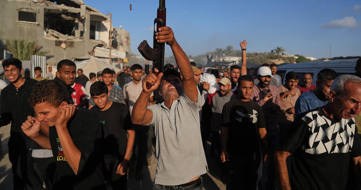 Israel strikes Gaza in first major ceasefire test