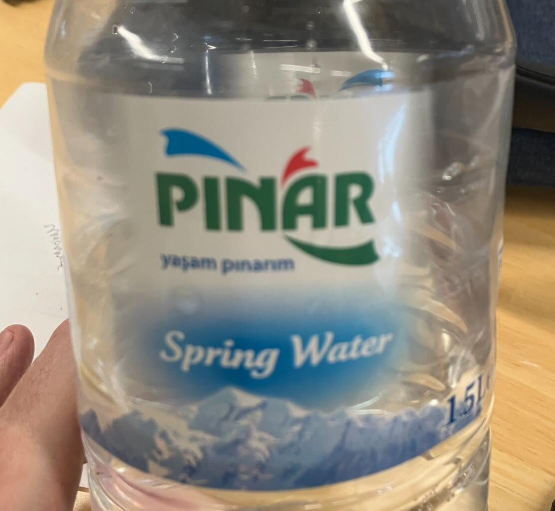 De l'eau ou du pinard ?