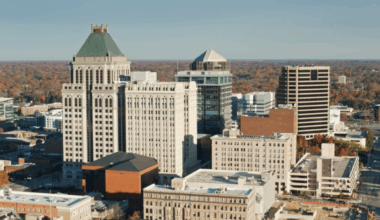 BREAKING: North Carolina passes new map gerrymandering Democrat out of U.S. House seat. A 50-50 swing state will now have 80% Republicans in Congress