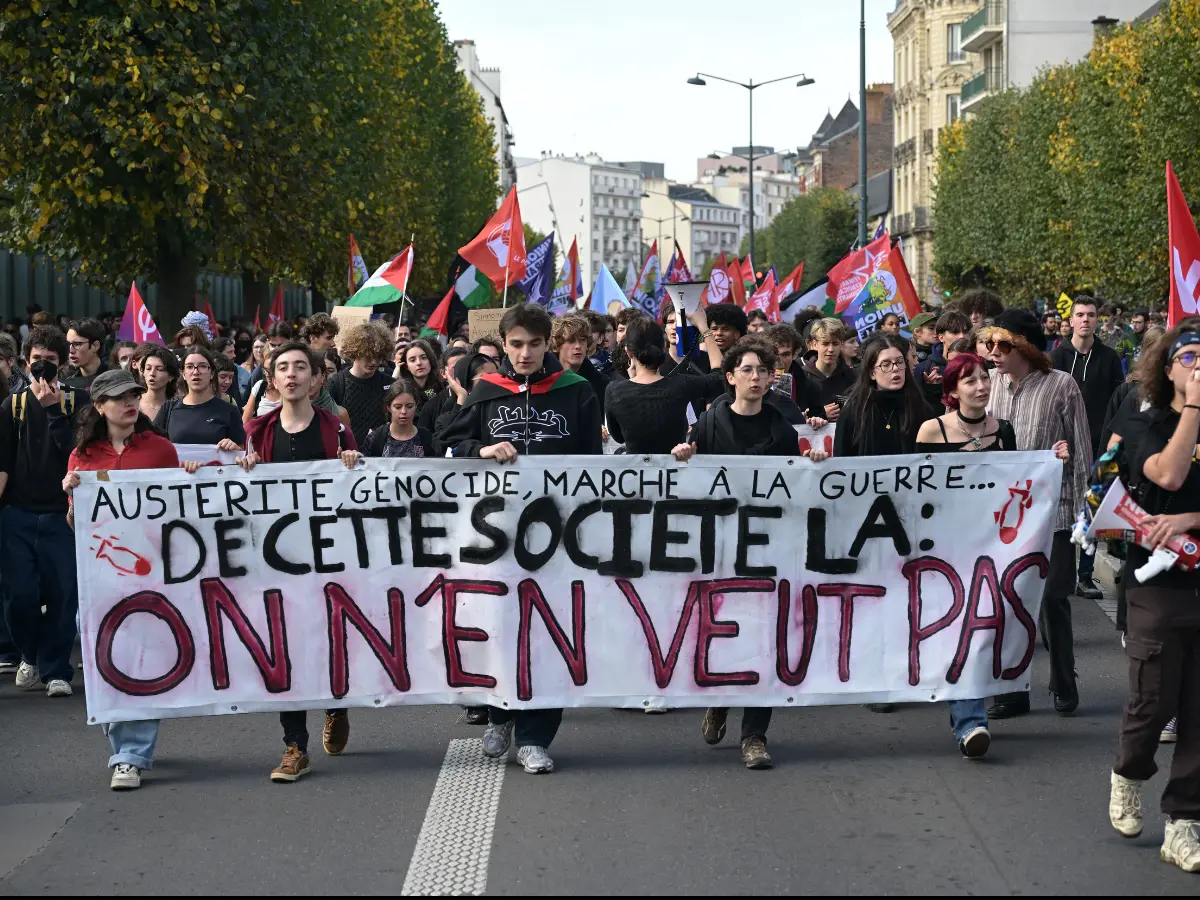 France trade unions hold fresh strikes as wait continues for new government under PM Lecornu