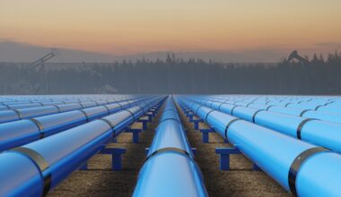 Kinder Morgan: Natural Gas Midstream Exposure With A Reasonable Entry Price (NYSE:KMI)