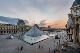 Louvre transferred some Jewels to the Bank of France