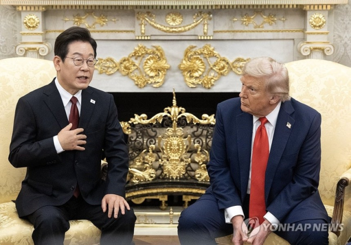 South Korean President Lee Jae Myung (left) and US President Donald Trump hold a summit at the White House in Washington, D.C., on Aug. 25, 2025