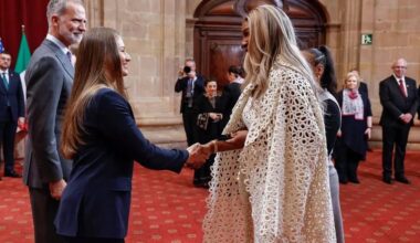 Serena Williams received the 2025 Princess of Asturia Award for Sports, meets Letizia, Felipe, Leonor and Sofia wearing Elie Saab