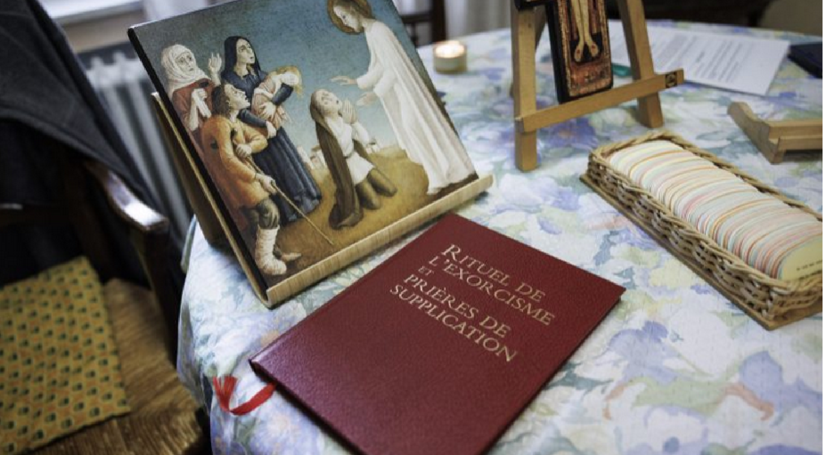 Vatican definitively approves statutes of international association of exorcists - ZENIT