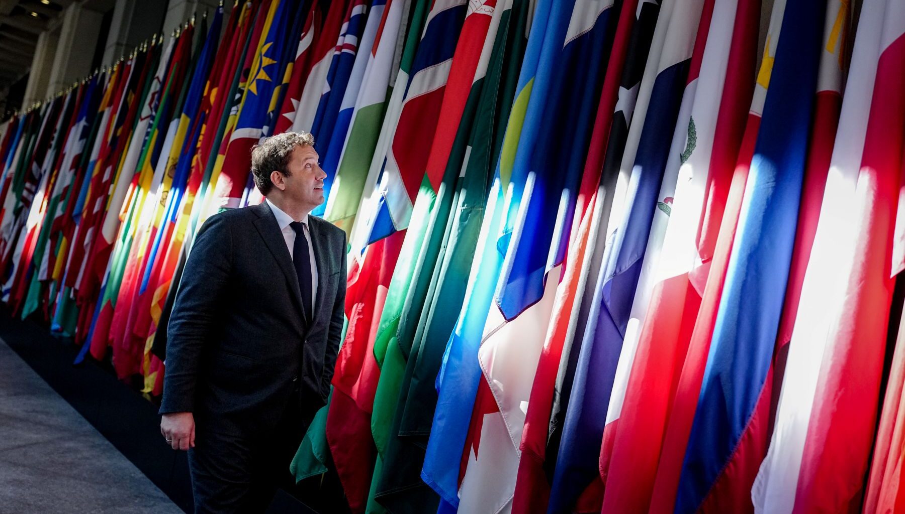 Can global cooperation prevent a financial tsunami?