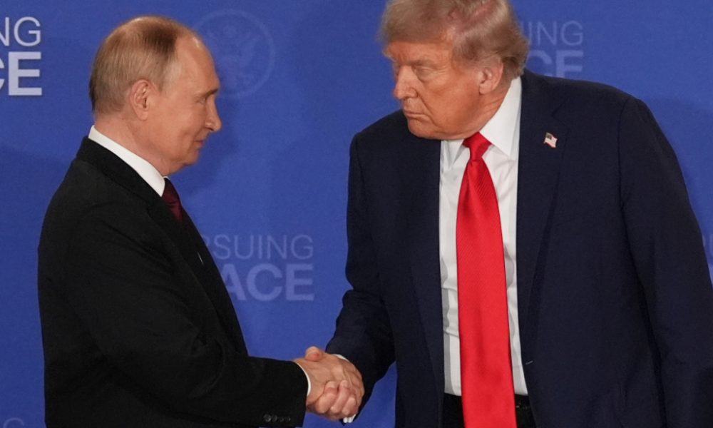 Ukraine: au moins six morts et des coupures de courant