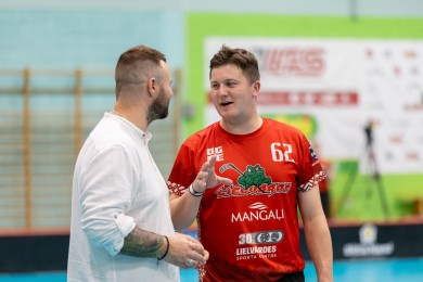 "Lielvārde/Unihoc" sāk ar 4:0 un uzvar Irlavā lielvarde_polis_0025.jpg