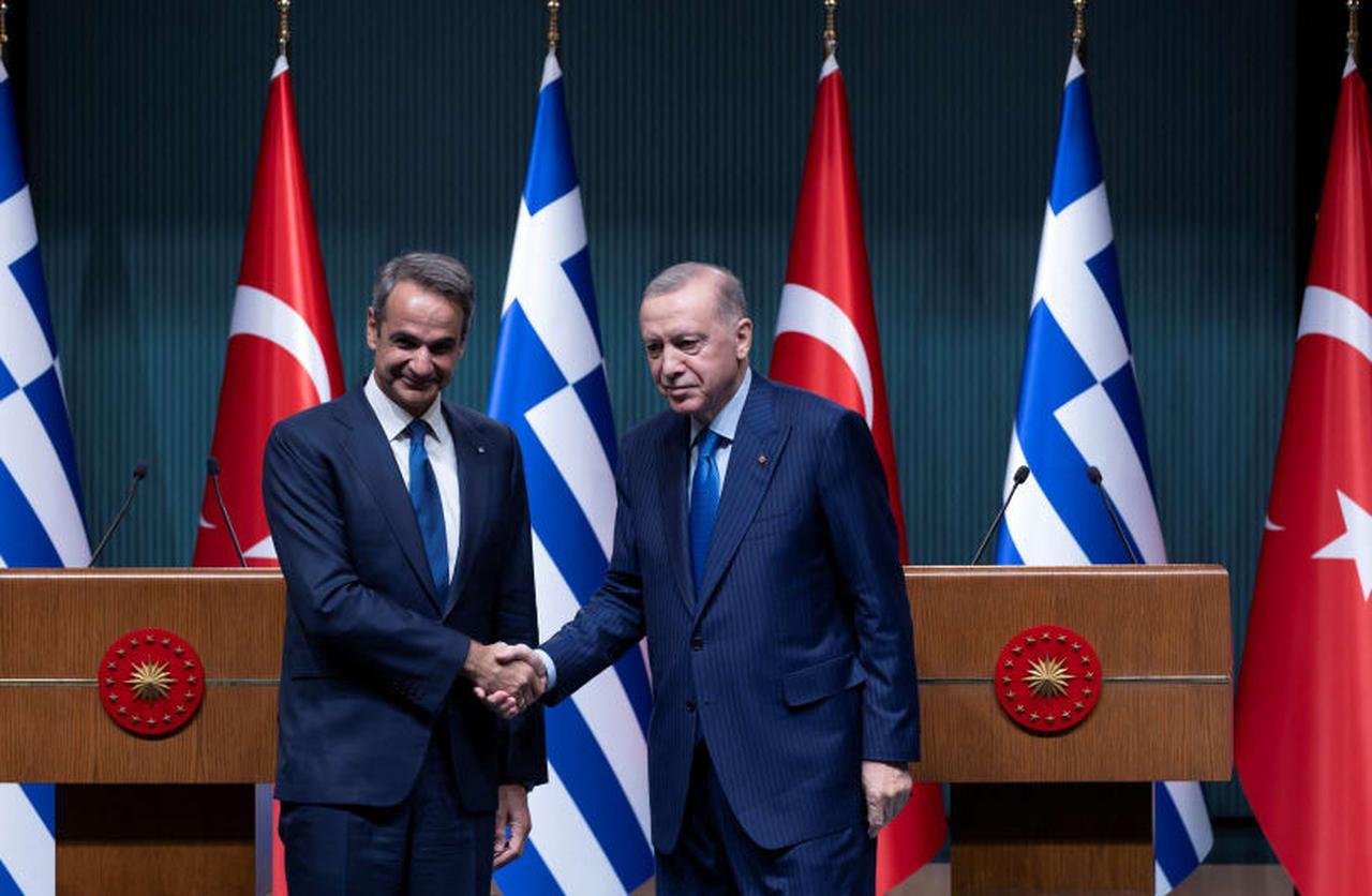 President Tayyip Erdogan and Greek Prime Minister Kyriakos Mitsotakis pose after a press conference at the Presidential Palace in Ankara, Türkiye, May 13, 2024. (AA Photo)