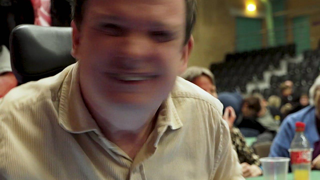 Millionarv gik til Kandis-koncert